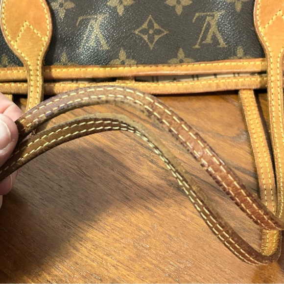 Louis Vuitton Neverfull MM Monogram - Picture 8 of 16